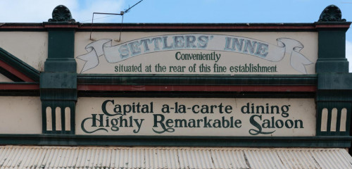 Settlers Inn