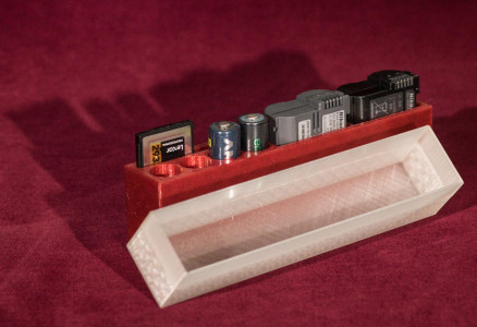 Akkus, Batterien und Speicherkarten für Reisen