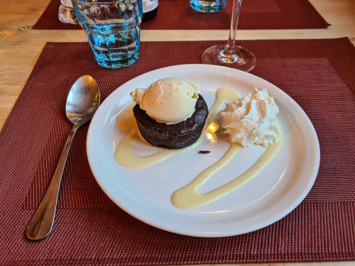 Moelleux au chocolat (Schokoküchlein) mit Eiscreme