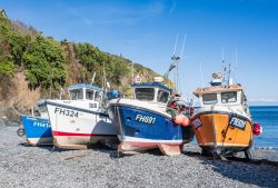 Fischerboote am Strand