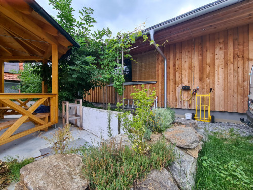 Rechts das Herzstück, die Milchprodukteherstellung