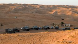 Camp aus Barasthütten