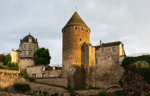 Margot-Turm, einer der vier Türme der Stadtbefestigung