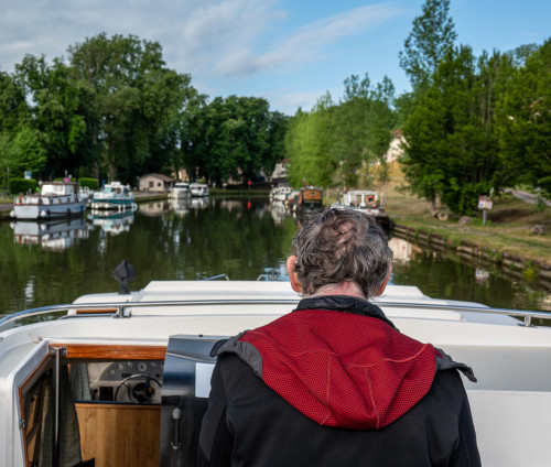 Ausfahrt aus Fontenoy-le-Chateau