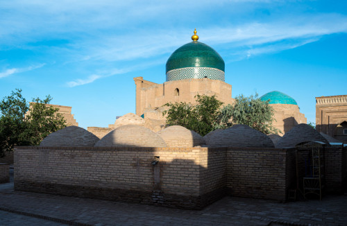 Pahlavon Mahmud Mausoleum