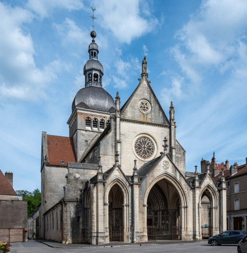 Basilika Nôtre Dame, Gray