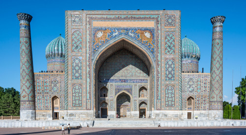 Registan Sherdor Medrese