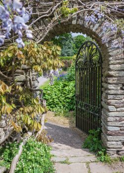 Eingang zum Viktorianischen Garten