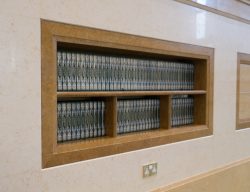 Sultan Qaboos Moschee, Nische mit Koranschriften