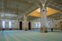 Sultan Qaboos Moschee, der große Gebetsraum