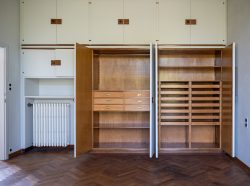 Einbauschränke im Damenschlafzimmer