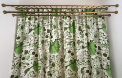 Vorhang Eingagsgarderobe