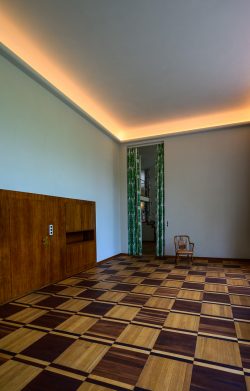 Deckenbeleuchtung im Speisezimmer