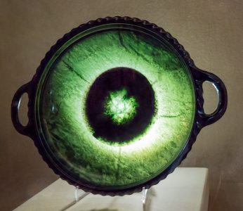 Edelserpintinitschale